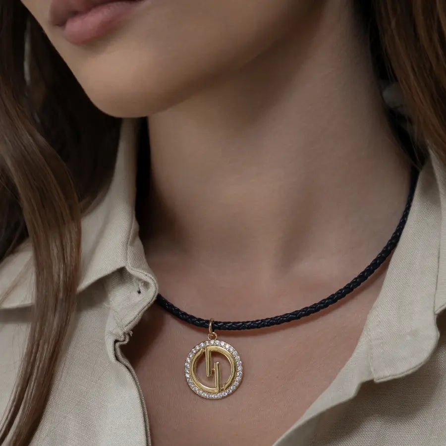 NECKLACE BRAIDED BLACK LEATHER WITH ROUND PENDANT