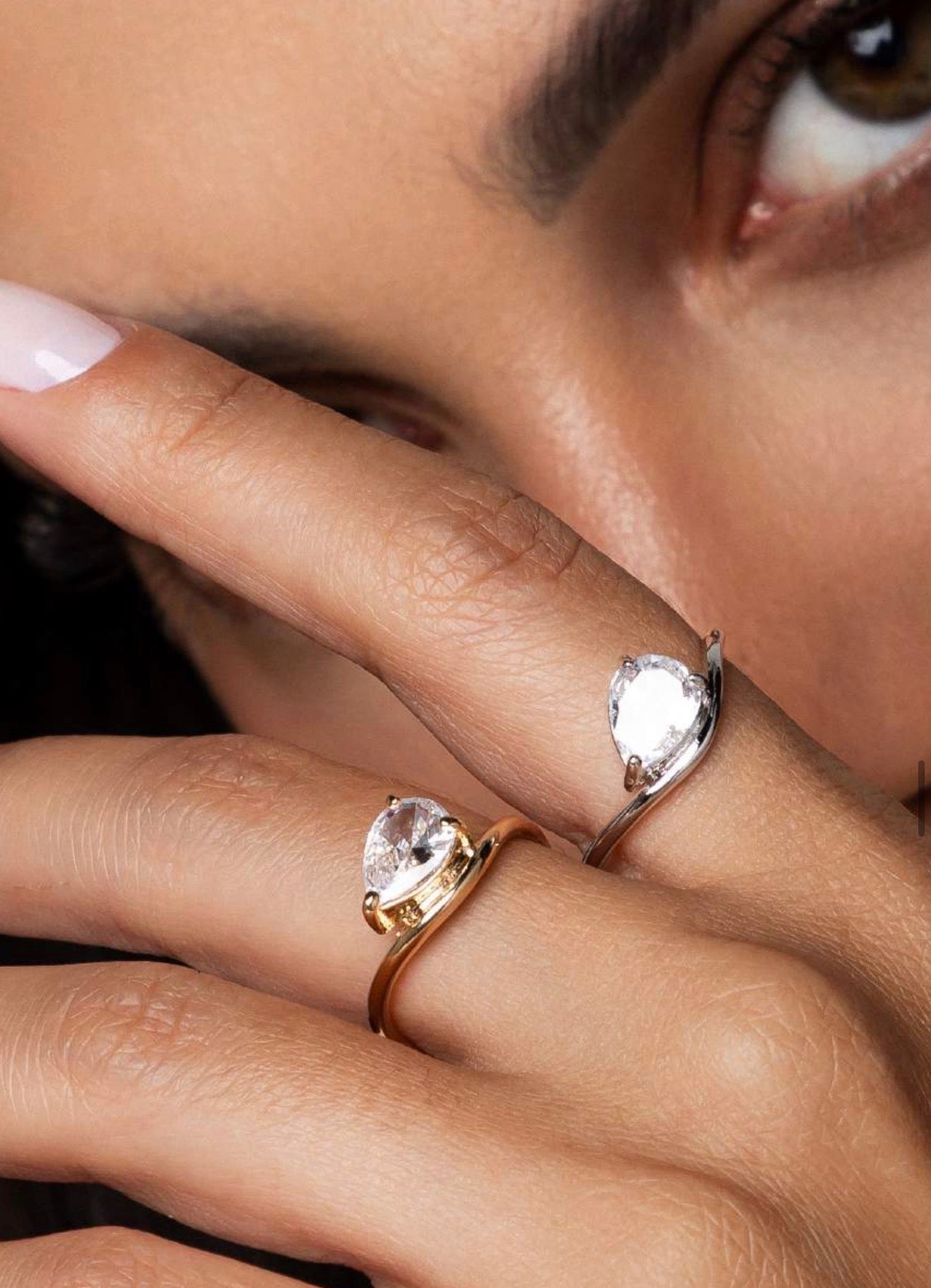 RING TRENDY TEAR DROP ADJUSTABLE