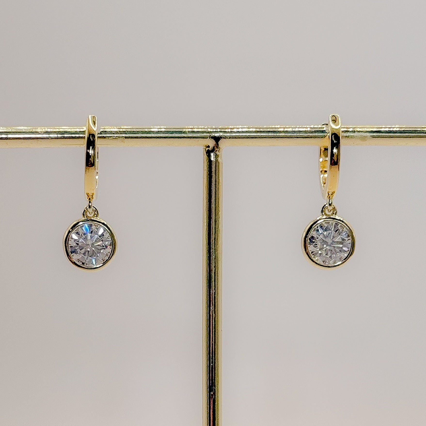 EARRING HOOP 1CT MOISSANITE PENDANT