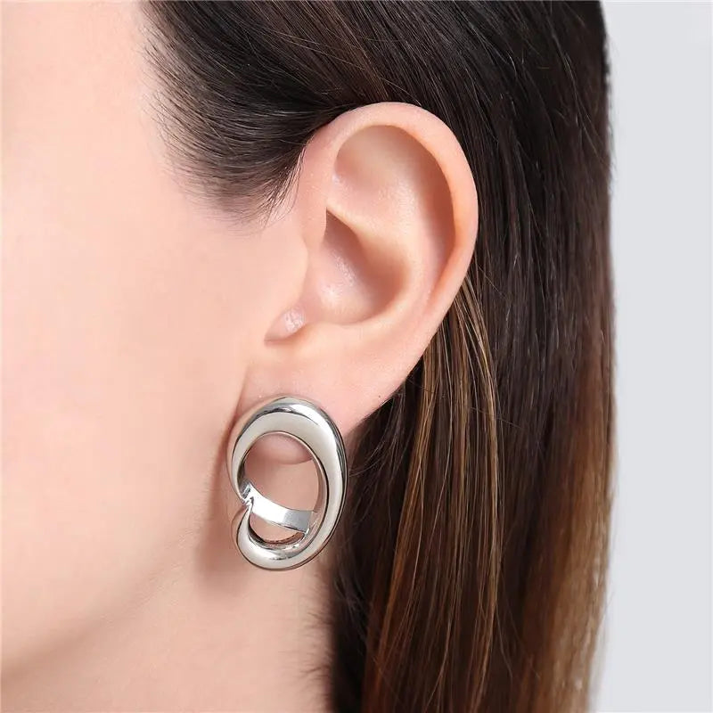 EARRINGS ORGANIC KNOT