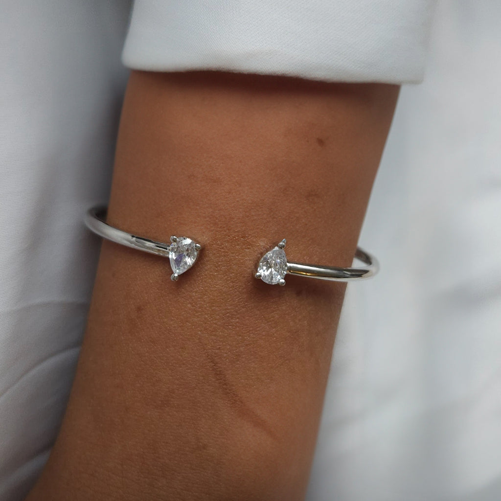 PULSEIRA LÁGRIMAS ZIRCÕES CÚBICAS