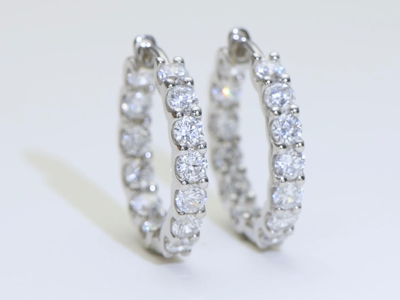 EARRING HOOPS 13 MOISSANITES 3MM EACH