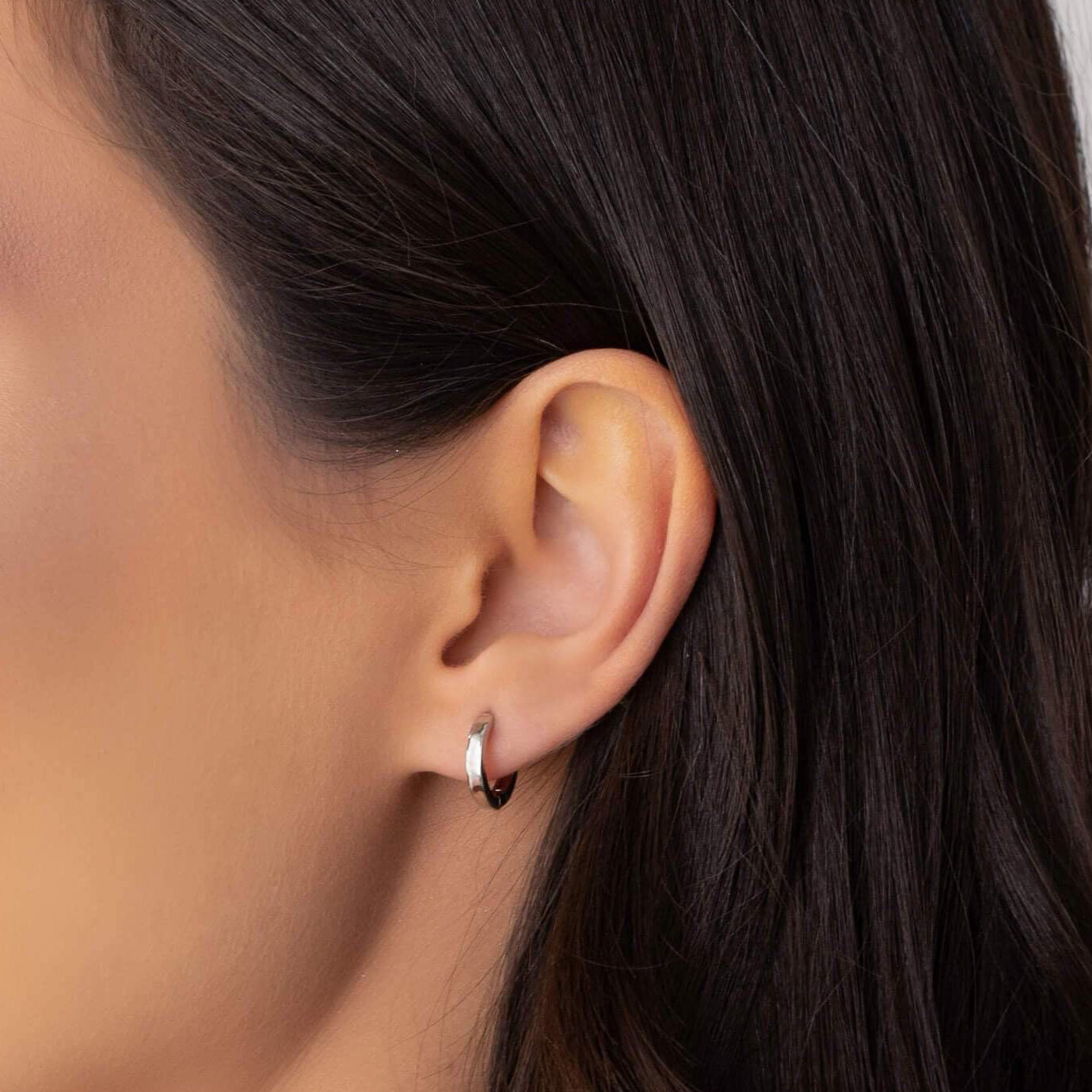 EARRING HOOPS HUGGIES 1.2cm