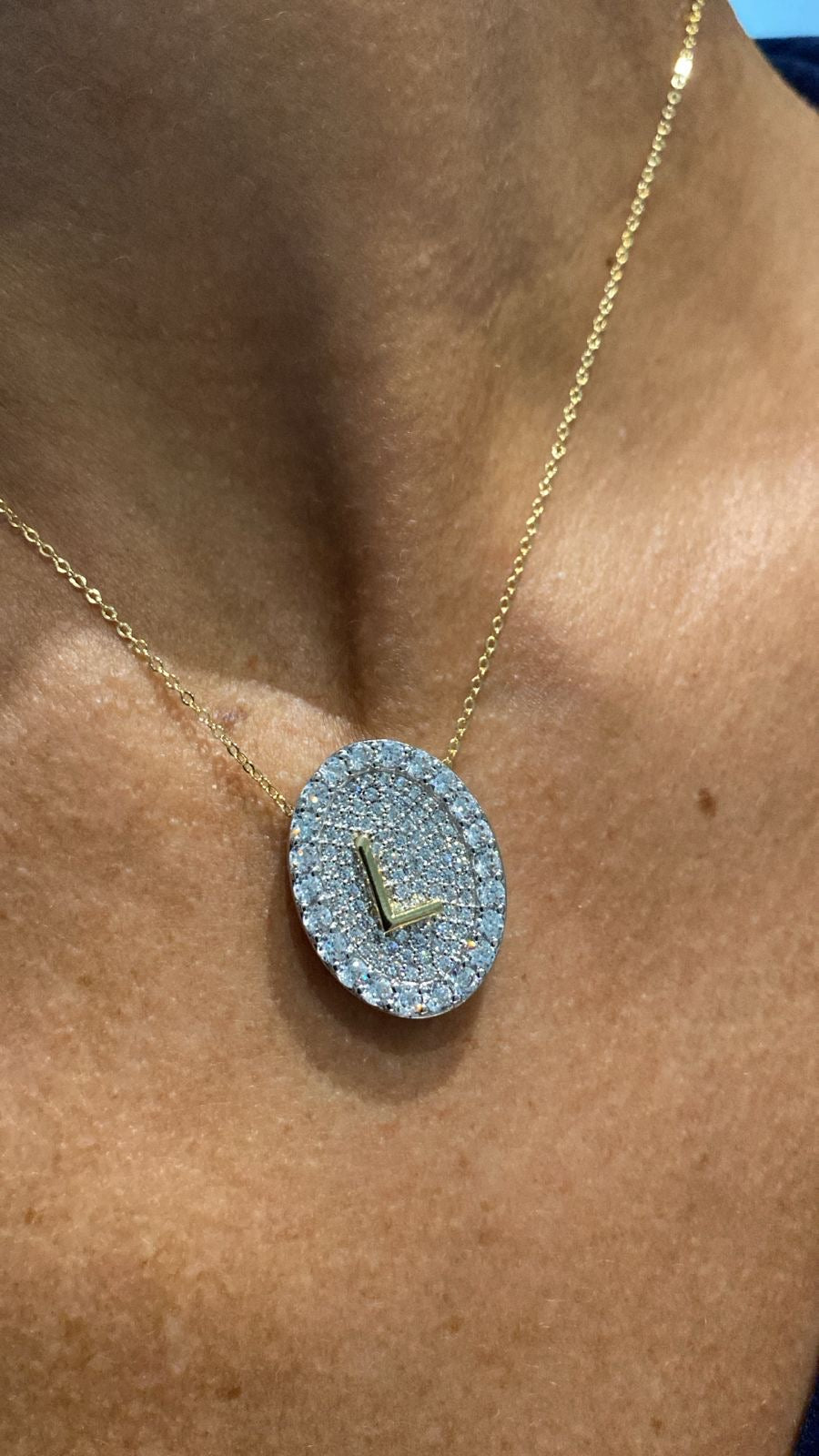 NECKLACE LUXE INITIAL STUDDED MEDAL CUBIC ZIRCONIA