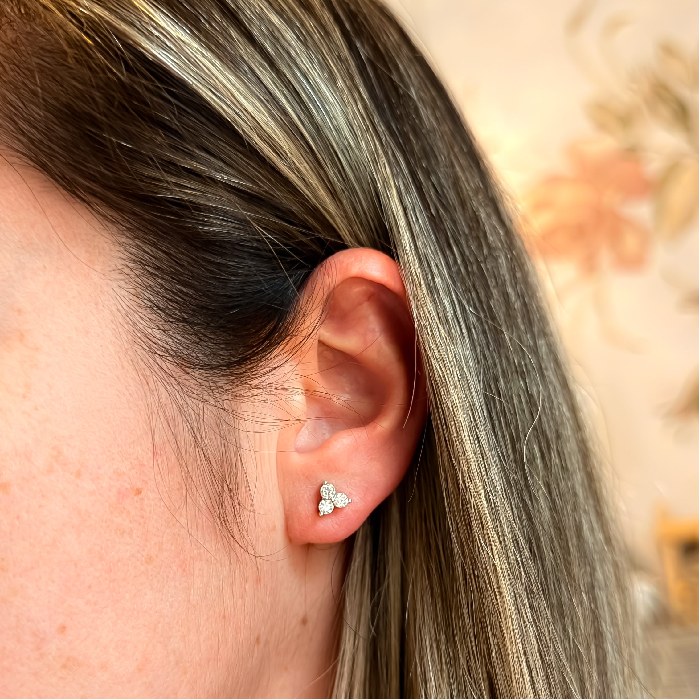 EARRING MOISSANITE MINI CLOVER