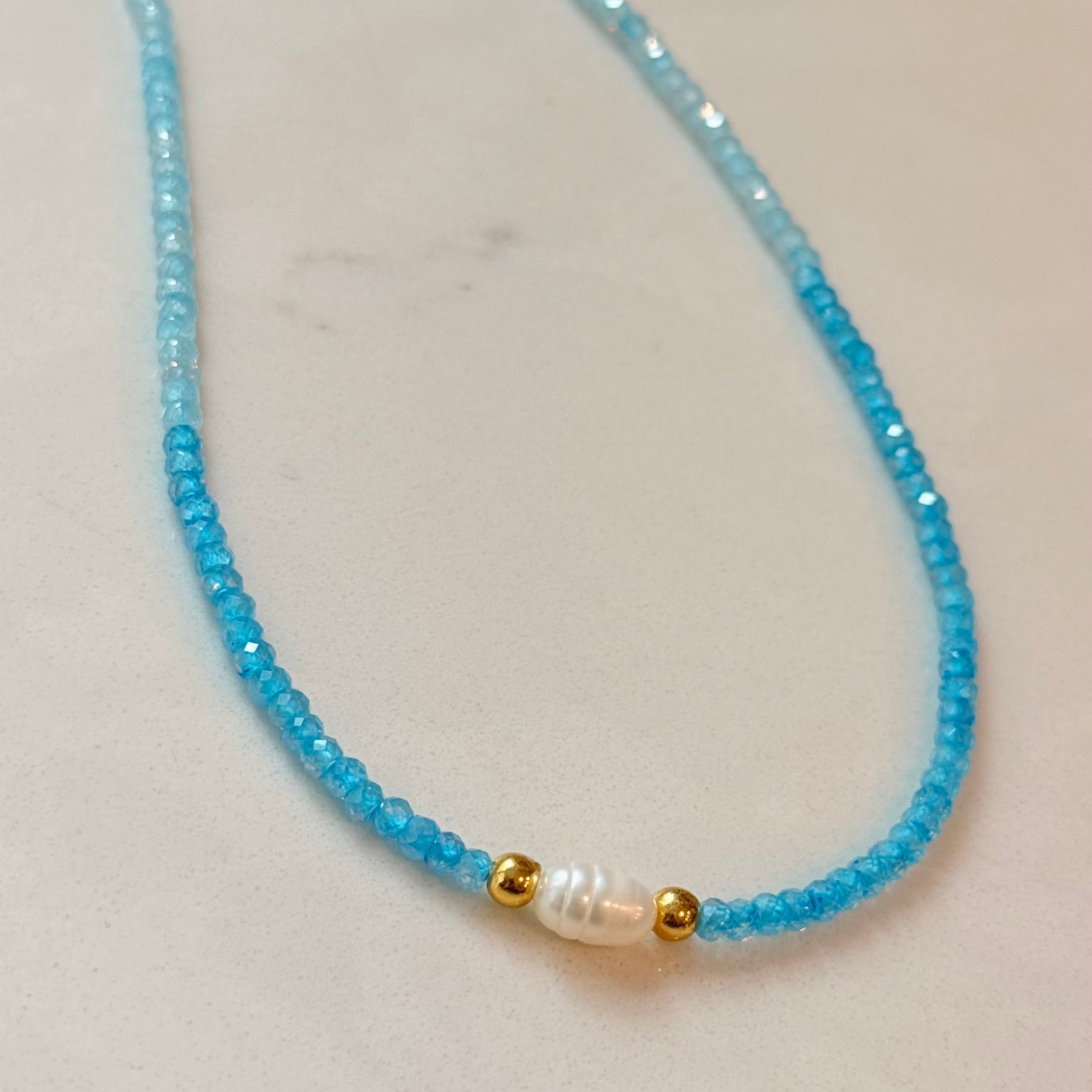 NECKLACE OMBRÉ CRYSTALS SUMMER FUN WITH BAROQUE PEARL