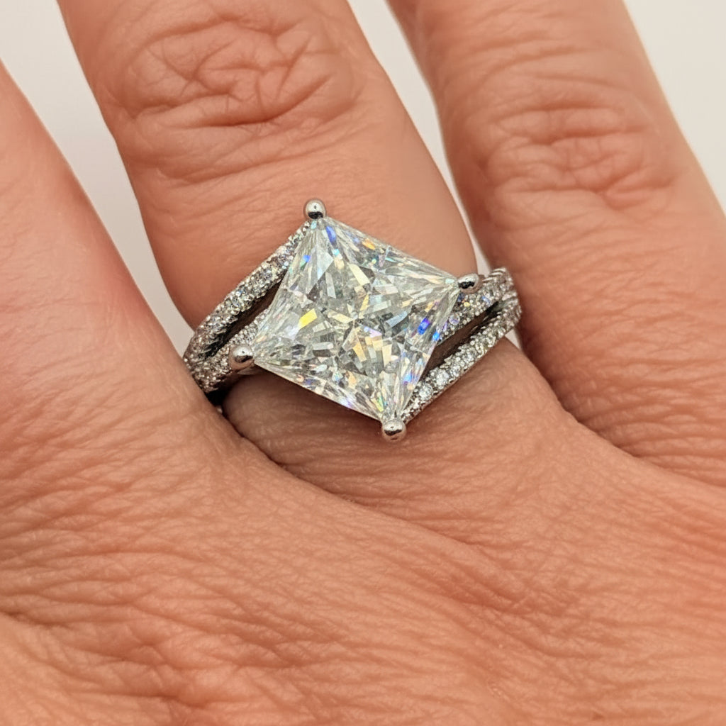 RING SQUARE 6CT MOISSANITE AND CUBIC ZIRCONIAS