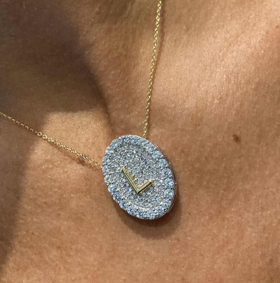 NECKLACE LUXE INITIAL STUDDED MEDAL CUBIC ZIRCONIA
