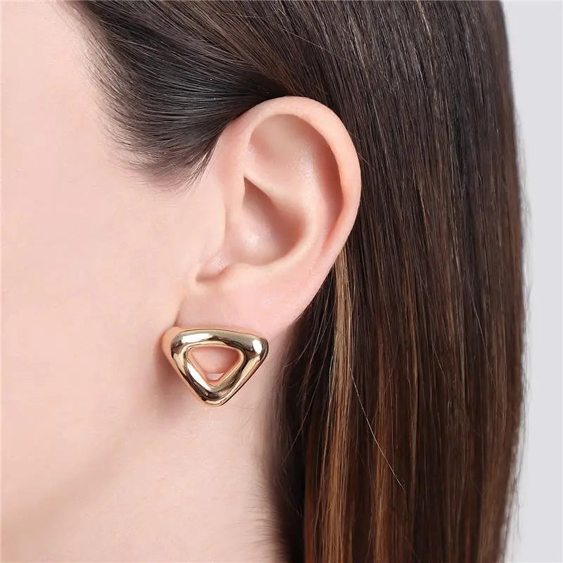 EARRING ORGANIC TRIANGLE LARGE