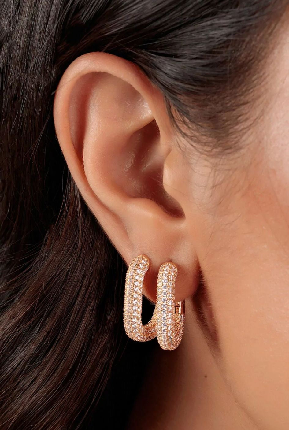 EARRING HOOPS OVAL CUBIC ZIRCON