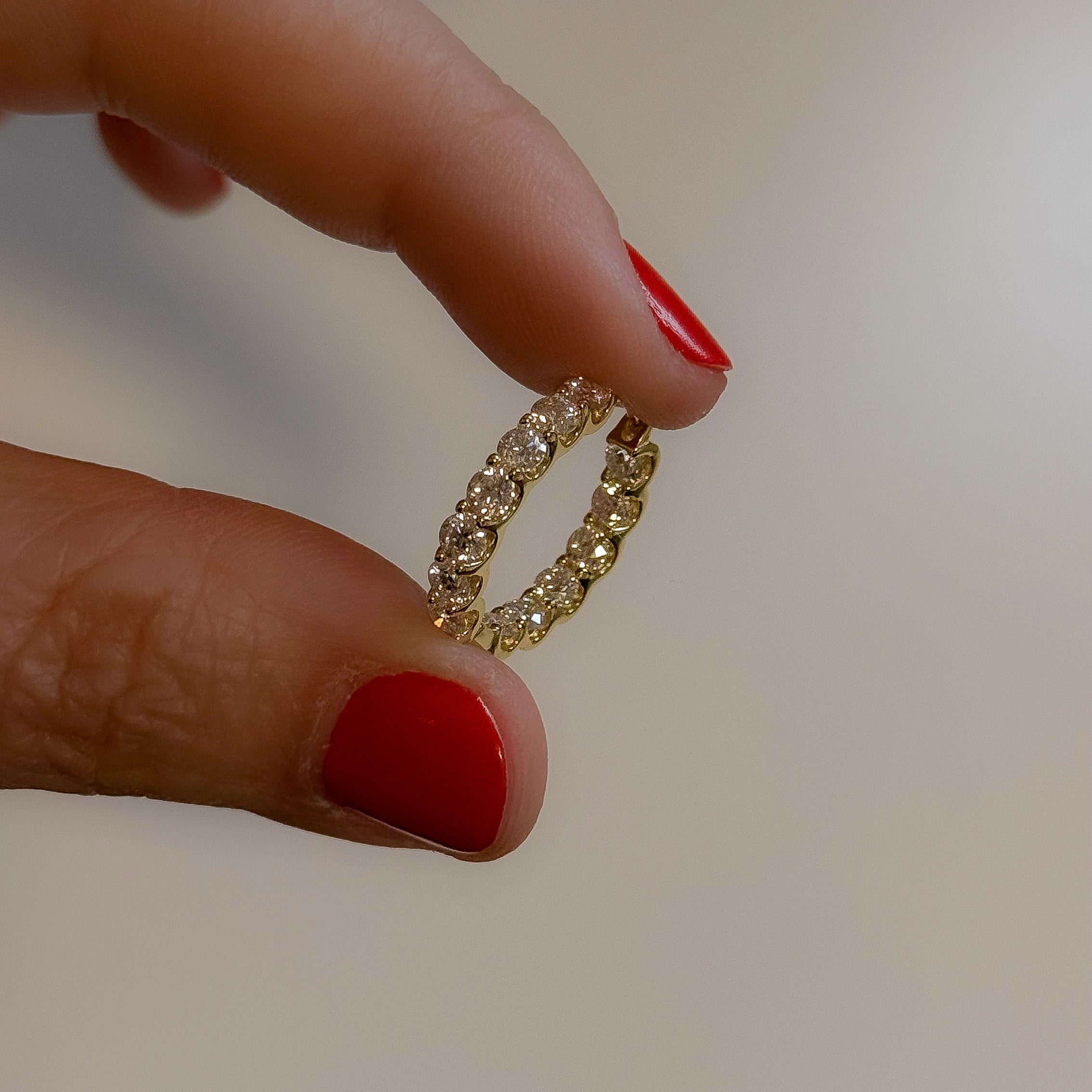 EARRING HOOPS 13 MOISSANITES 3MM EACH