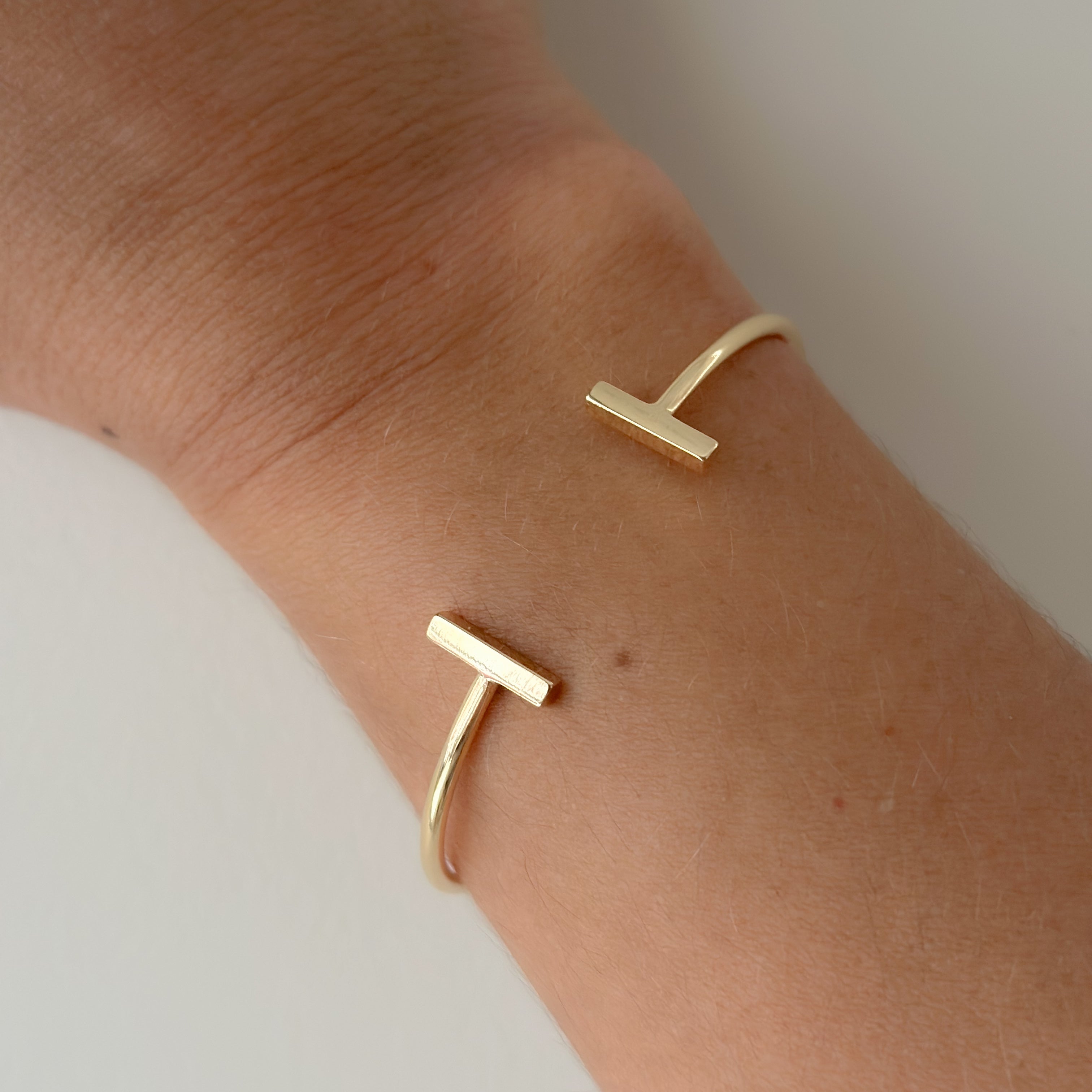 BRACELET WIRE T SHAPE