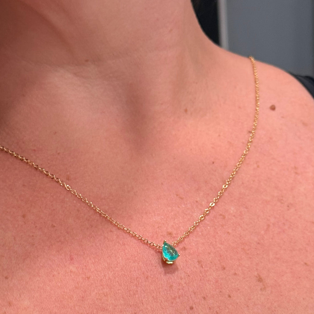 NECKLACE SMALL TEARDROP GREEN PARAIBA CRYSTAL FUSION