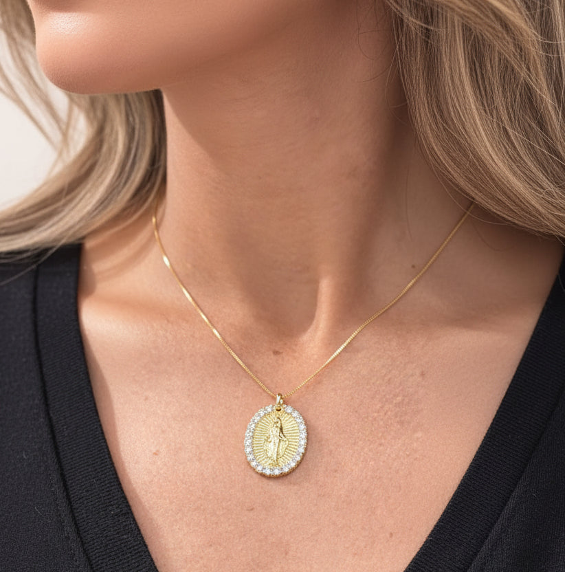 NECKLACE OUR LADY OF GRACES HALO CUBIC ZIRCONIA