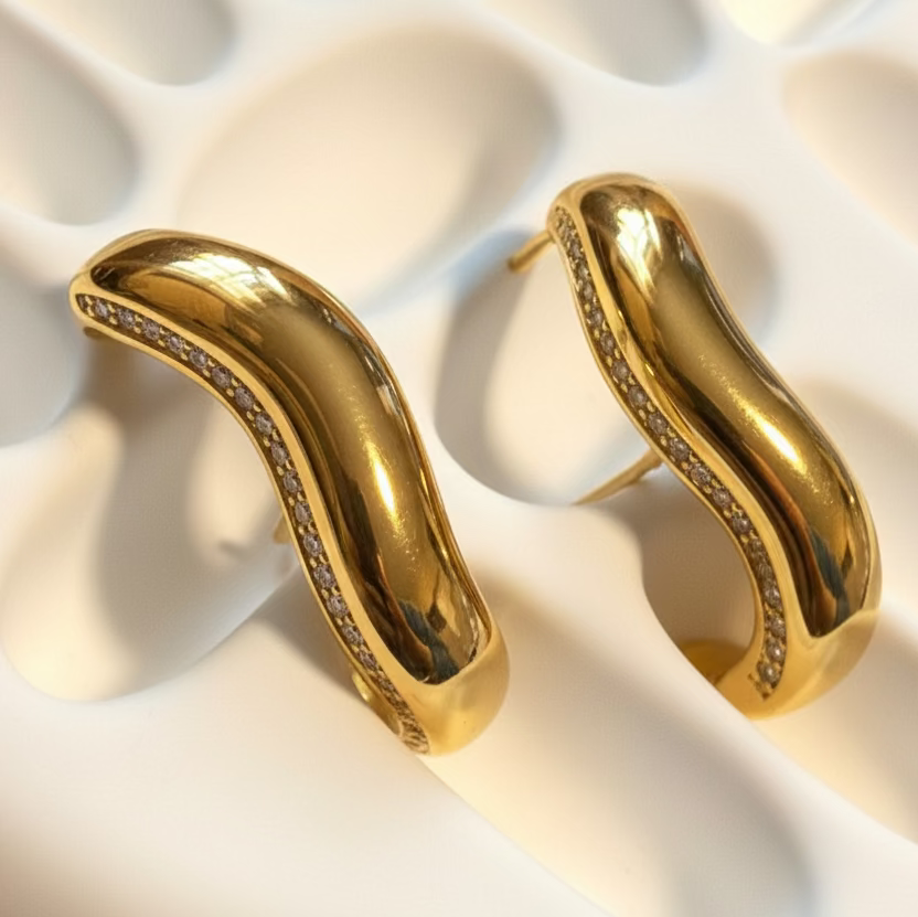 EARRINGS EARHOOK ORGANIC WITH CRYSTALS