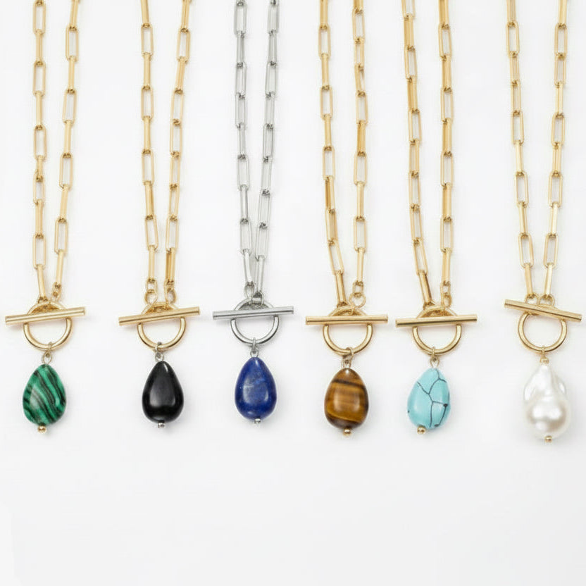 NECKLACE FRONT CLASP WITH PENDANT