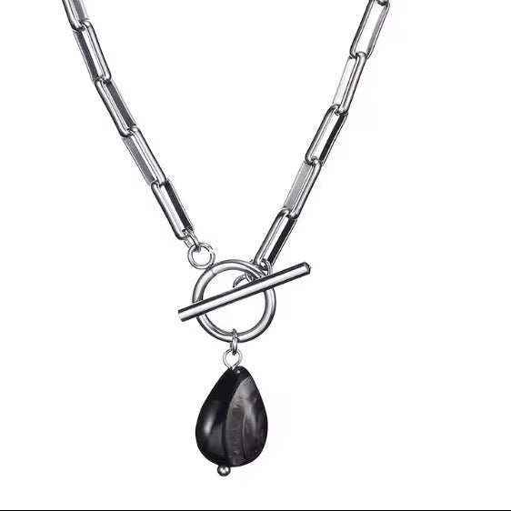 NECKLACE FRONT CLASP WITH PENDANT