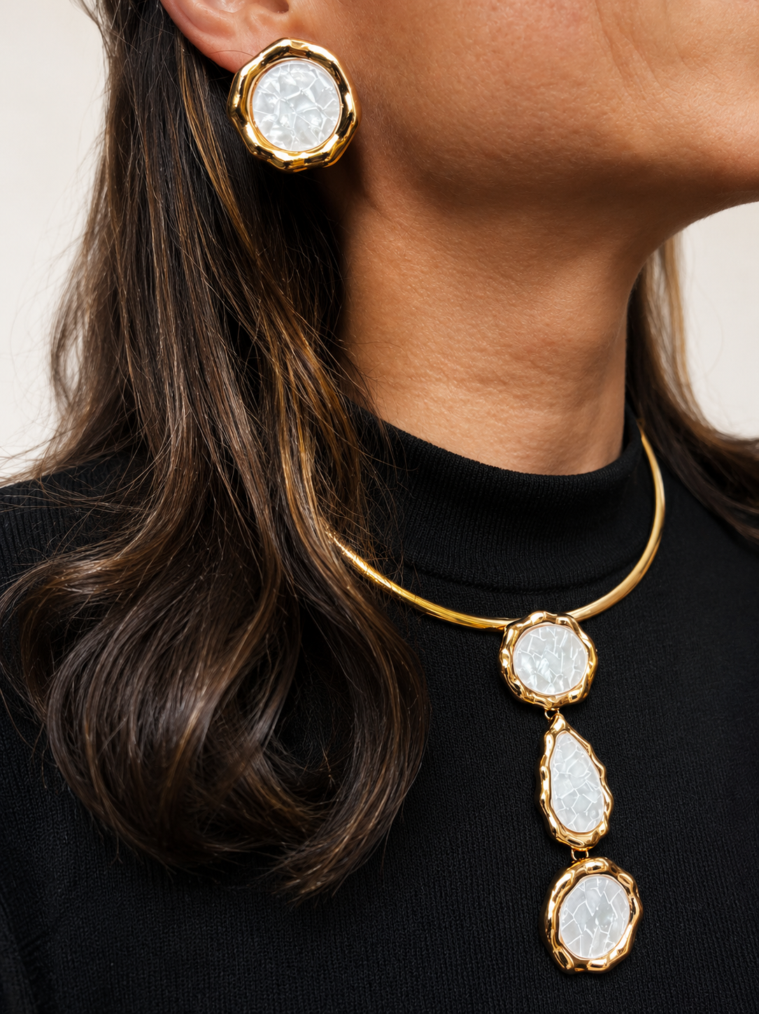 EARRINGS+NECKLACE RESIN IVORY PEARL