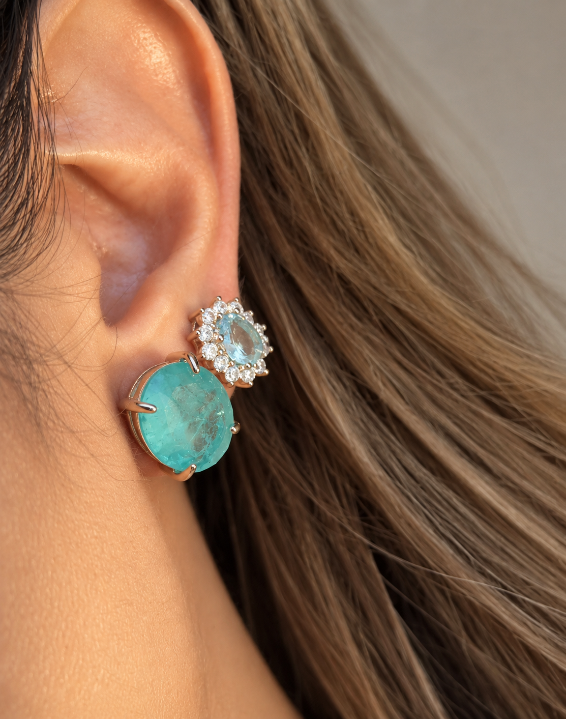 EARRING STUDS OVAL FUSION COLOMBIAN EMERALD CRYSTAL