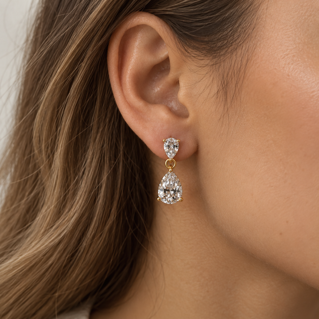 EARRINGS CLASSIC DANGLE TEARDROP ZIRCONIA