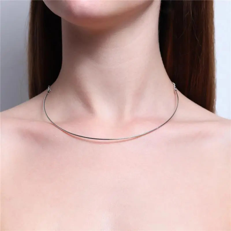NECKLACE WIRE WITH BACK CHAIN
