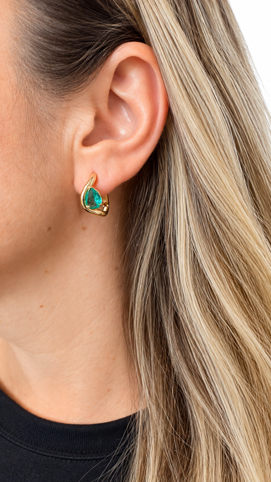 EARRING HOOPS WAVE TEAR DROP