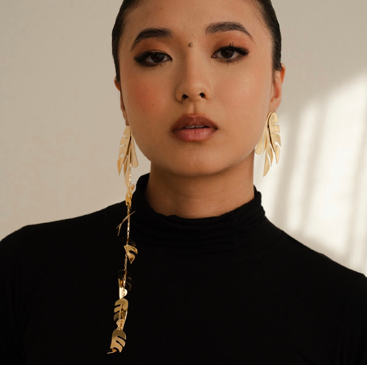 EARRINGS FLORA OPTIONAL USE BY MADENNA