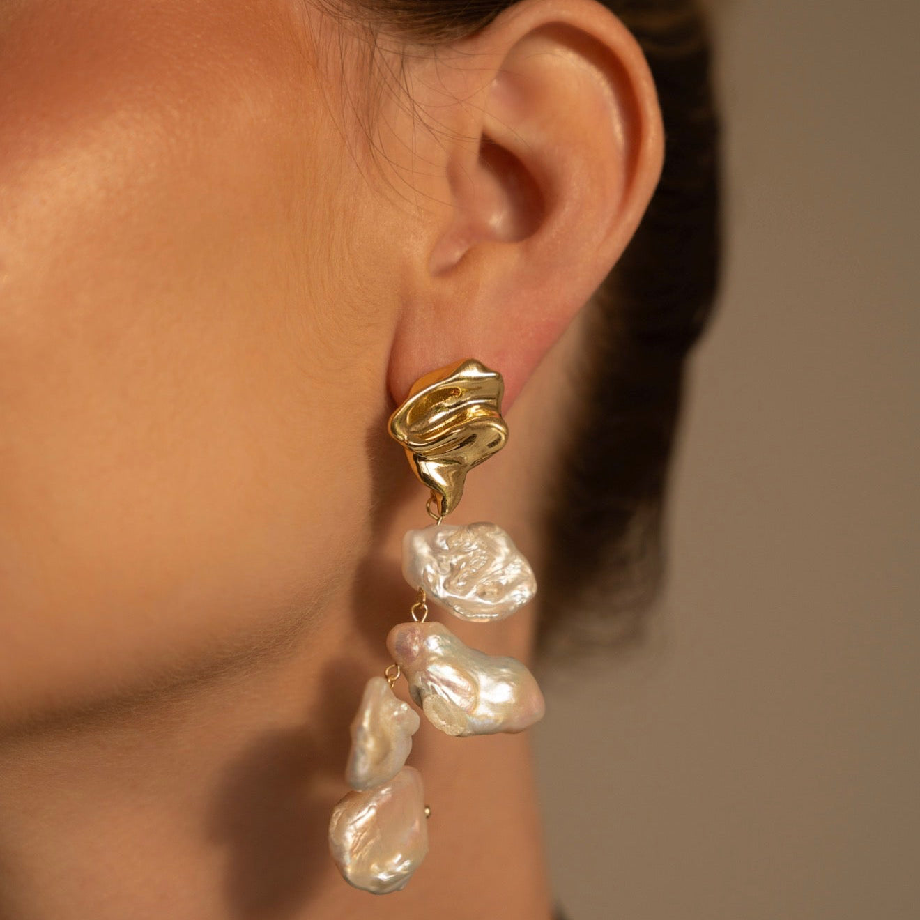EARRINGS UNIQUE FRESH PEARLS BY MADENNA