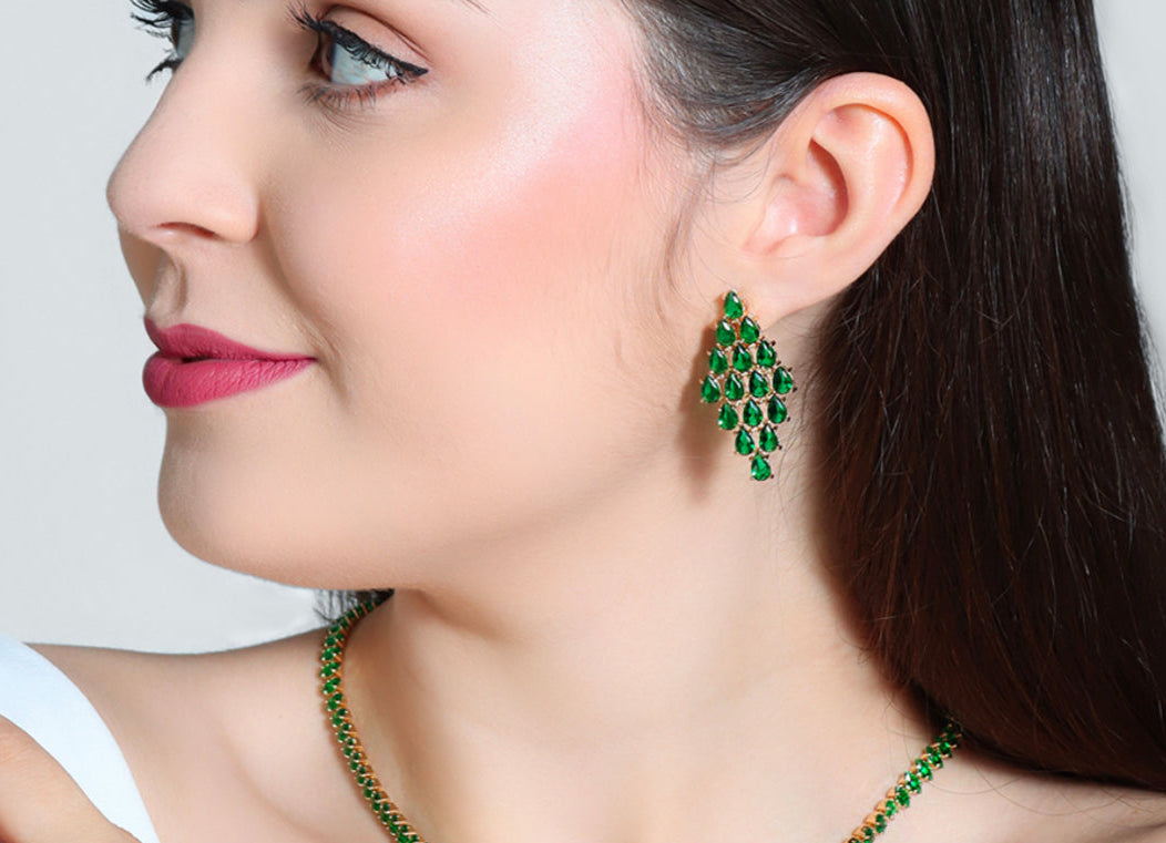 EARRING GLAMOROUS GREEN EMERALD