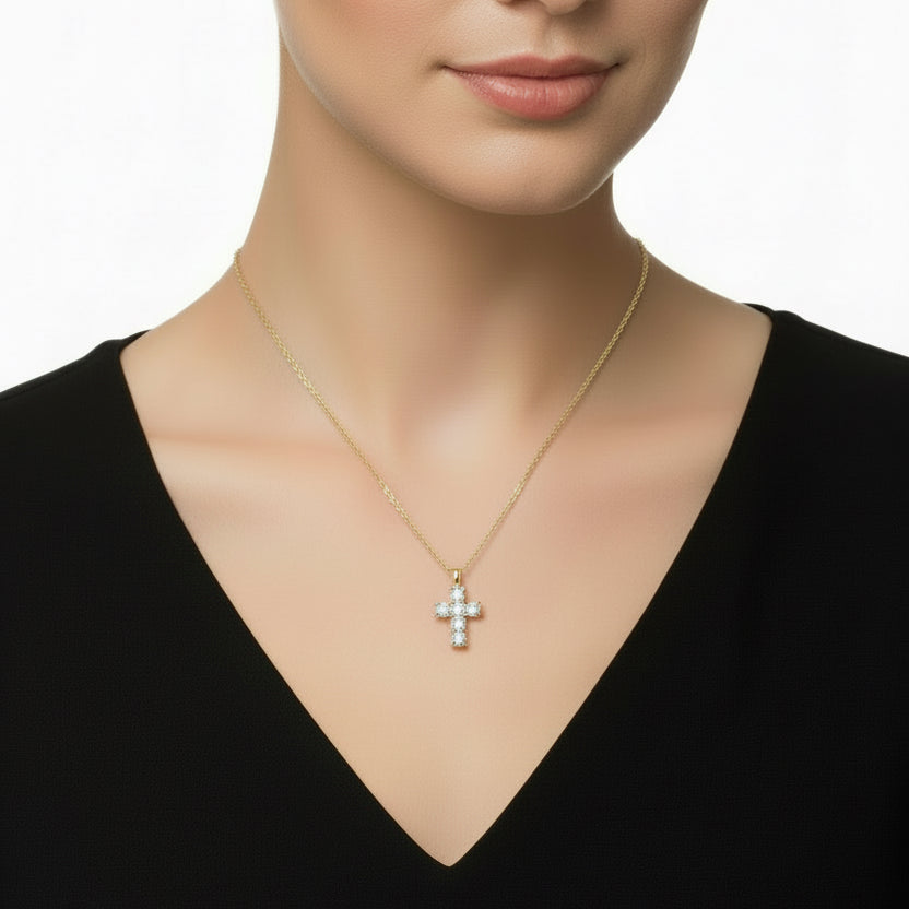 NECKLACE CROSS 3.5MM MOISSANITES