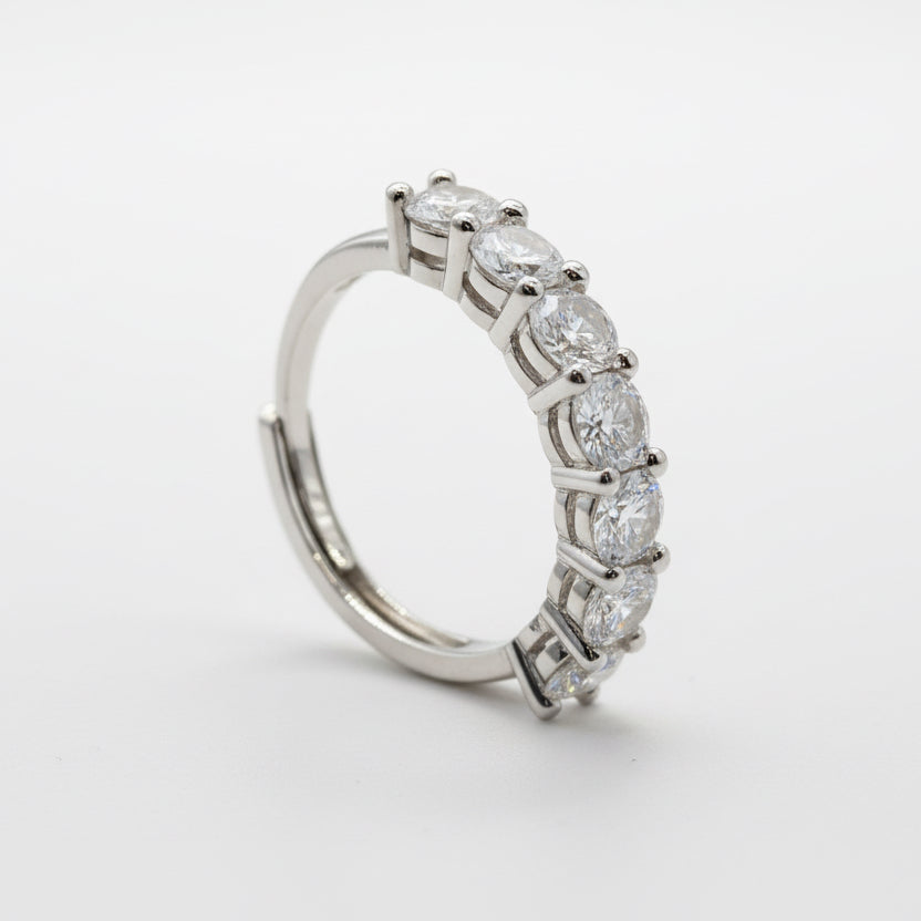 RING BAND 7 CUBIC ZIRCONIA ADJUSTABLE