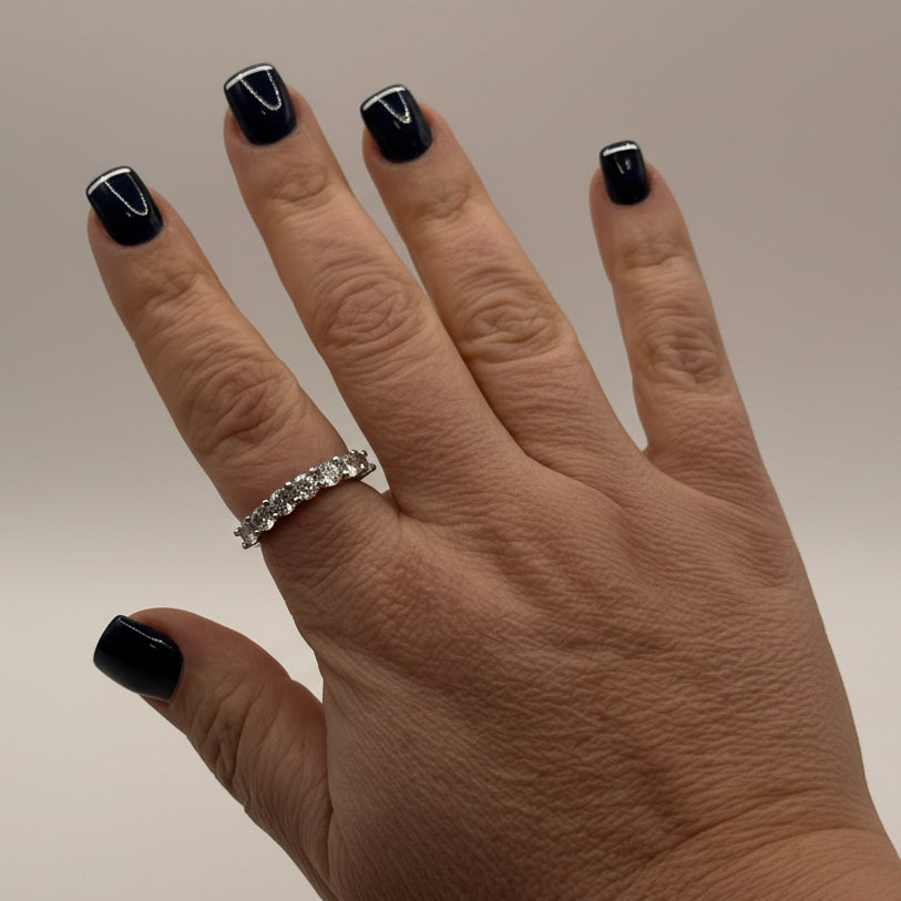 RING BAND 7 CUBIC ZIRCONIA ADJUSTABLE