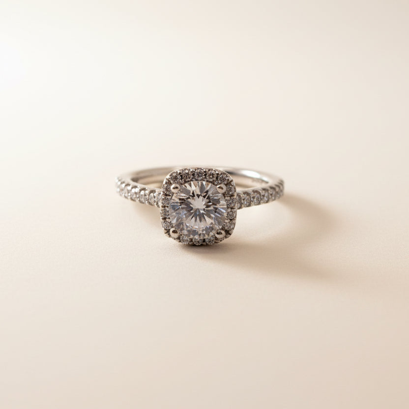 RING ENGAGEMENT STYLE CUBIC ZIRCONIA 6.5US