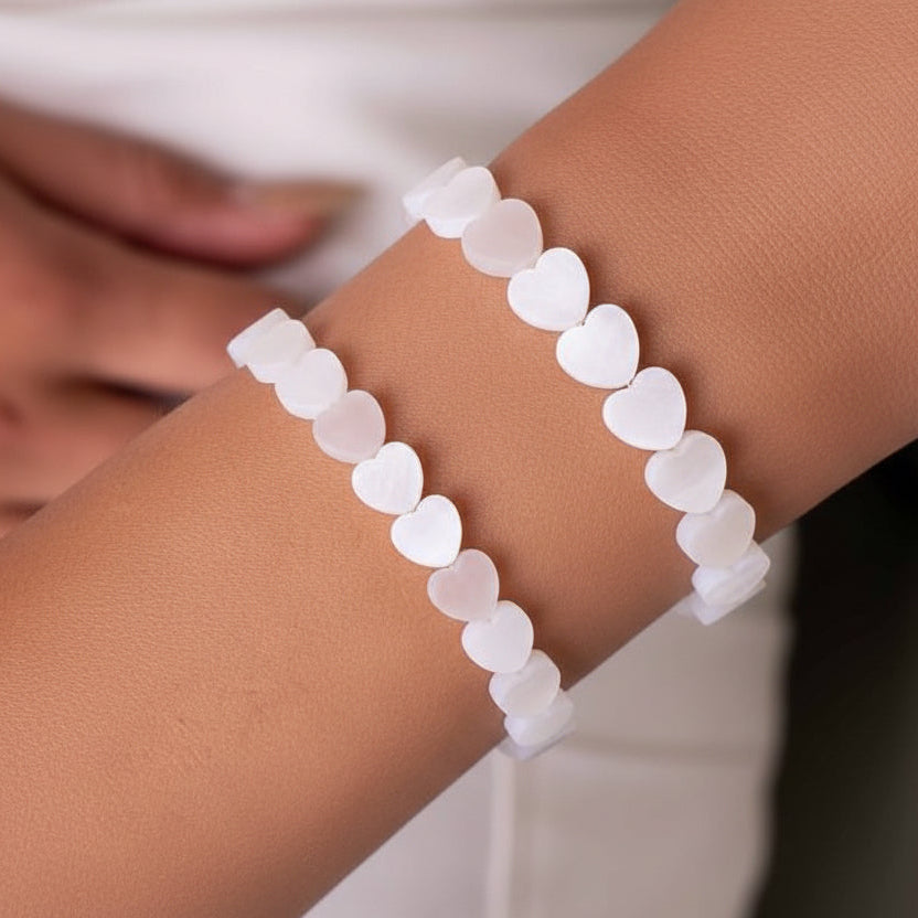 BRACELET MOTHER OF PEARL HEARTS