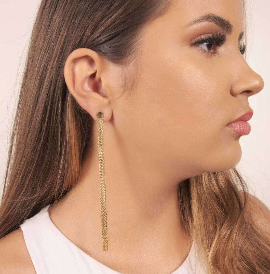 EARRING LONG THIN FRINGE